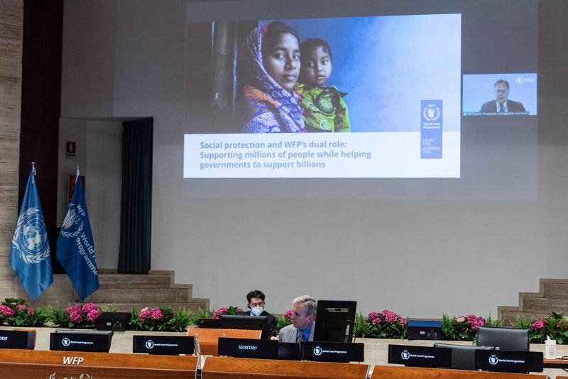 WFP HQ Rome, Wednesday 23 June 2021 - Social protection and WFP’s dual role: supporting millions of people while helping governments to support billions - Side event on the margins of the Annual regular session of the Executive Board, 2021  In the photo: Remarks by Mr. David Kaatrud, Director PRO (on screen). - Photo: WFP/Rein Skullerud