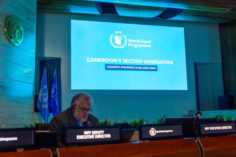 Mr. Amir Mahmoud Abdulla, United Nations World Food Programme Deputy Executive Director during the intervention by Ms. Wanja Kaaria, WFP Country Director in Cameroon - (connected remotely). Photo: WFP/Giulio d'Adamo