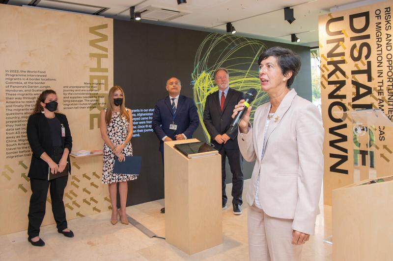Launch of the exhibit on Migration in the Americas: Migratory routes and motivations of people on the move.  Conducted by Ms. Lola Castro Regional Director, RBP together with Mr. David Beasley, Executive Director WFP Ms. Ana Luisa Castro Novey, Vice Minister of Panama Mr. Don Tomás Alberto Duncan Jurado, Permanent Representative of Panama Mr. Carlos Cerniak, Ambassador of Argentina. Photo: WFP/Rein Skullerud